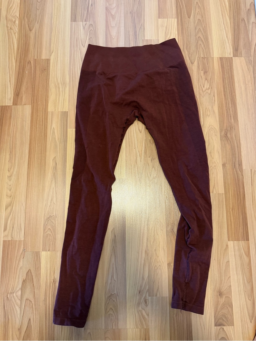 Alphalete Women's Burgundy High-Rise Leggings